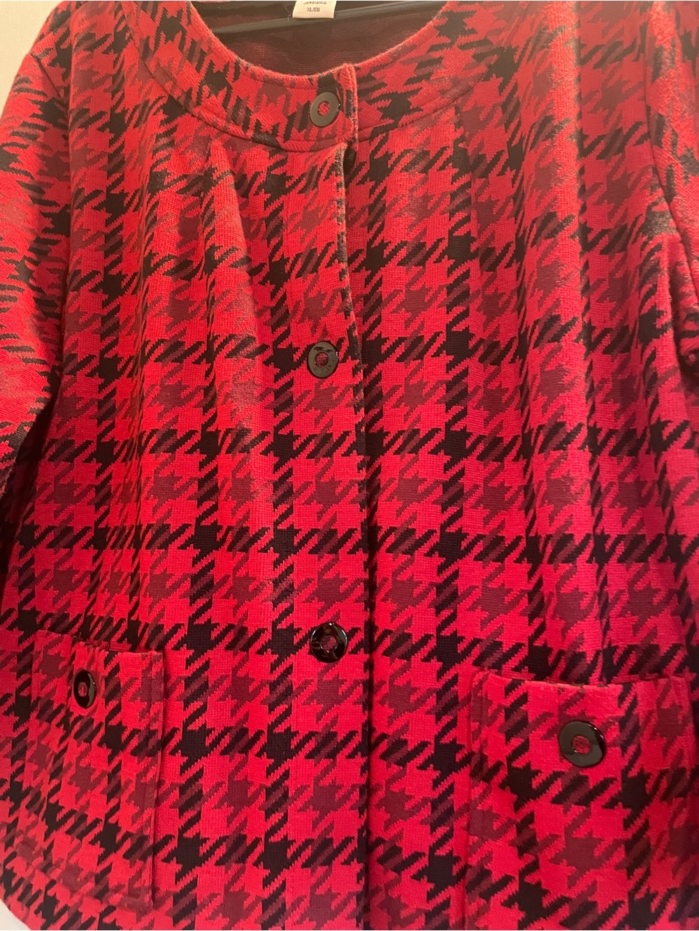 Covington Red and Black Houndstooth Button-Front Blazer  with pockets size XL - Picture 2 of 6